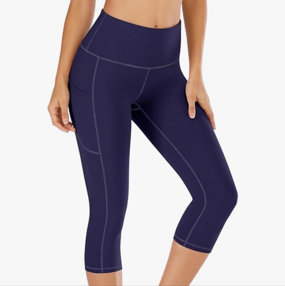Women's Navy Blue Capri Leggings